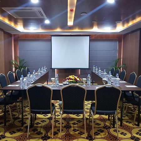El Hotel Yogyakarta Malioboro Ngoại thất bức ảnh